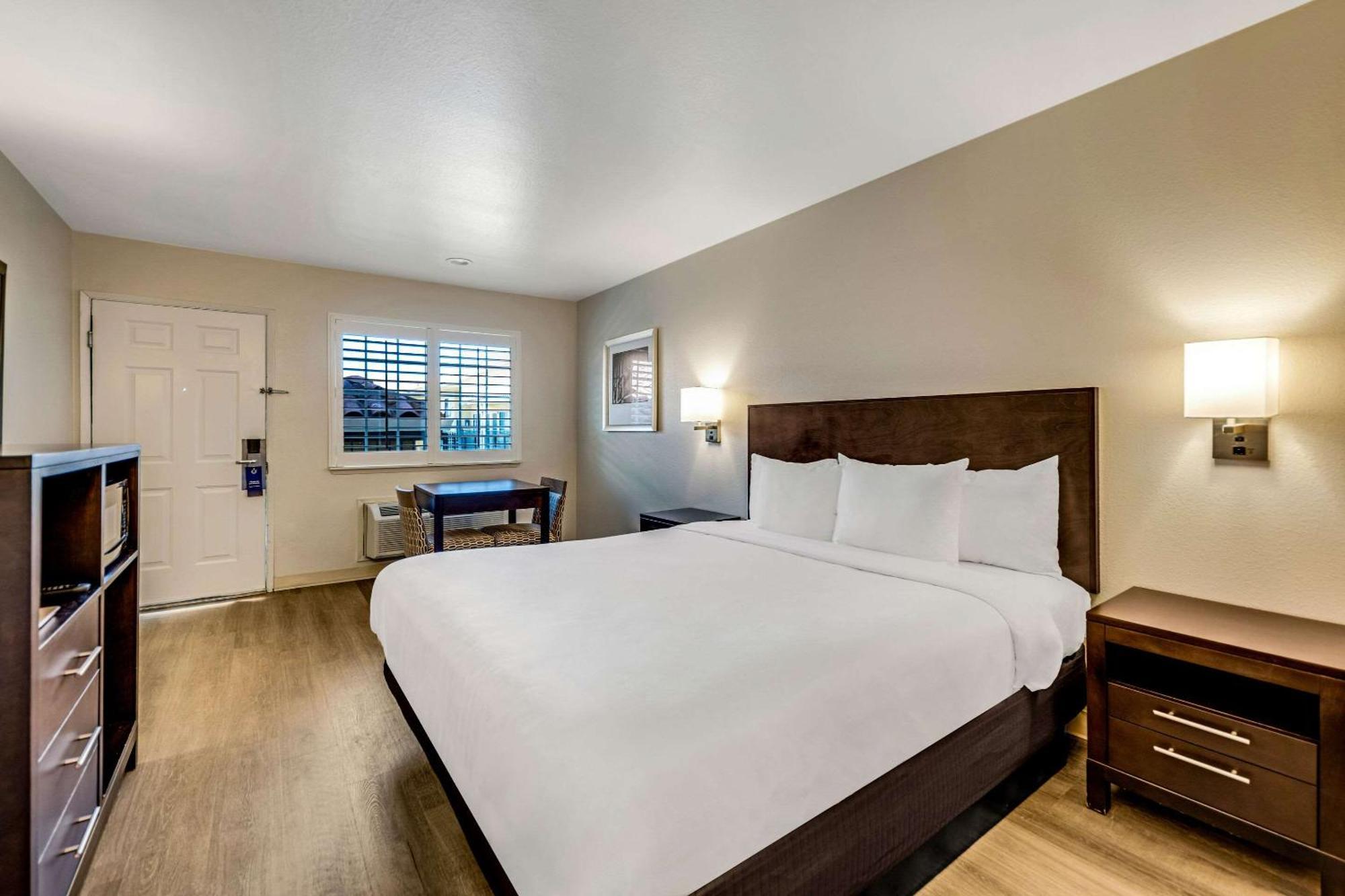 Comfort Inn Boardwalk Santa Cruz Exterior photo
