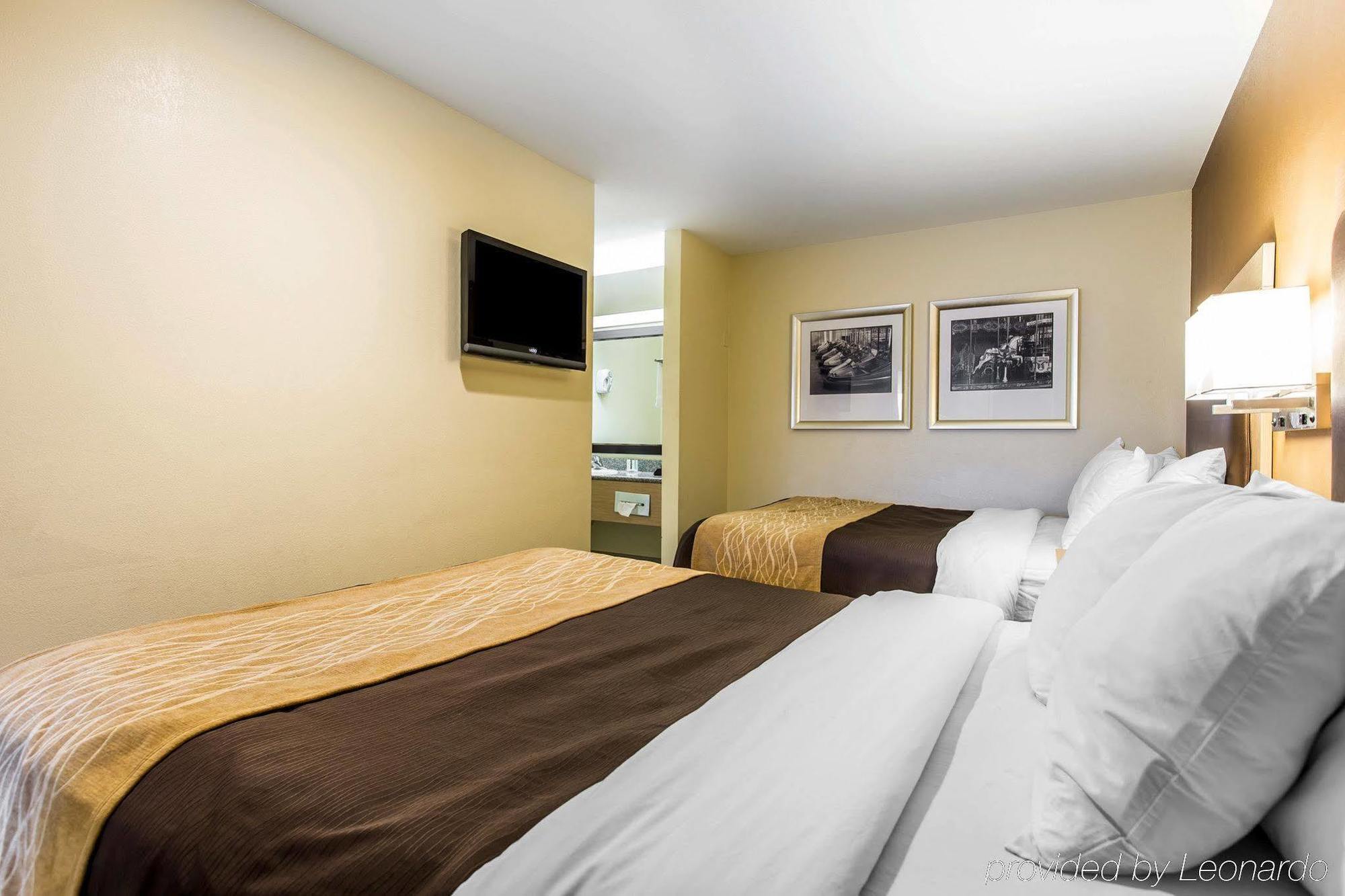 Comfort Inn Boardwalk Santa Cruz Exterior photo