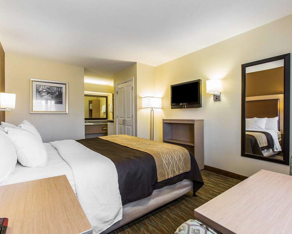 Comfort Inn Boardwalk Santa Cruz Room photo